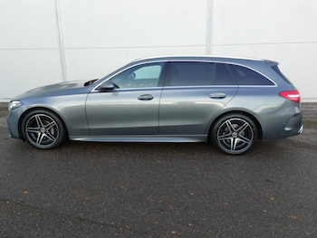 Used Mercedes-Benz C Class 2022 for sale - 76920309: Photo