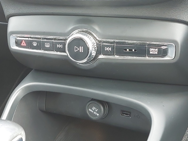 Used Volvo XC40 2020 for sale - 77987641: Photo 17