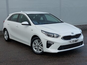 Used Kia Ceed 2019 for sale - 77264889: Photo