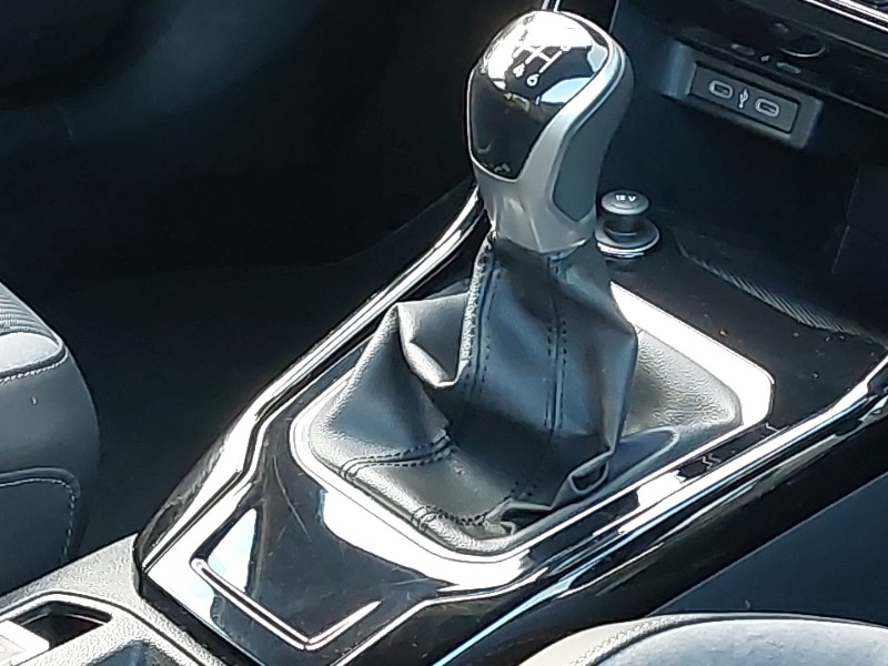 Used Volkswagen T-Roc 2024 for sale - 77922401: Photo 11