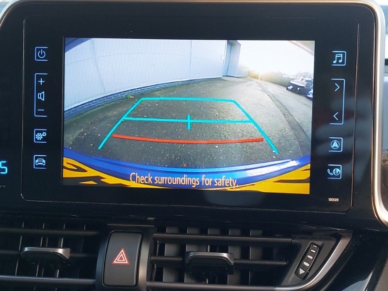 Used Toyota C-HR 2018 for sale - 77024470: Photo 13