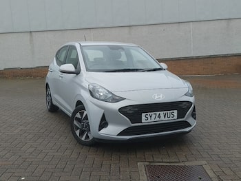 Used Hyundai i10 2024 for sale - 79683761: Photo