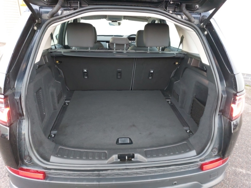 Used Land Rover Discovery Sport 2022 for sale - 76925046: Photo 8