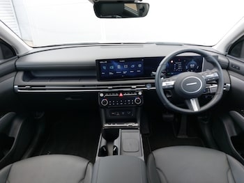 Used Hyundai TUCSON 2025 for sale - 76229946: Photo 2