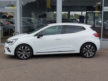 Used Renault Clio 2022 for sale - 79707296: Photo