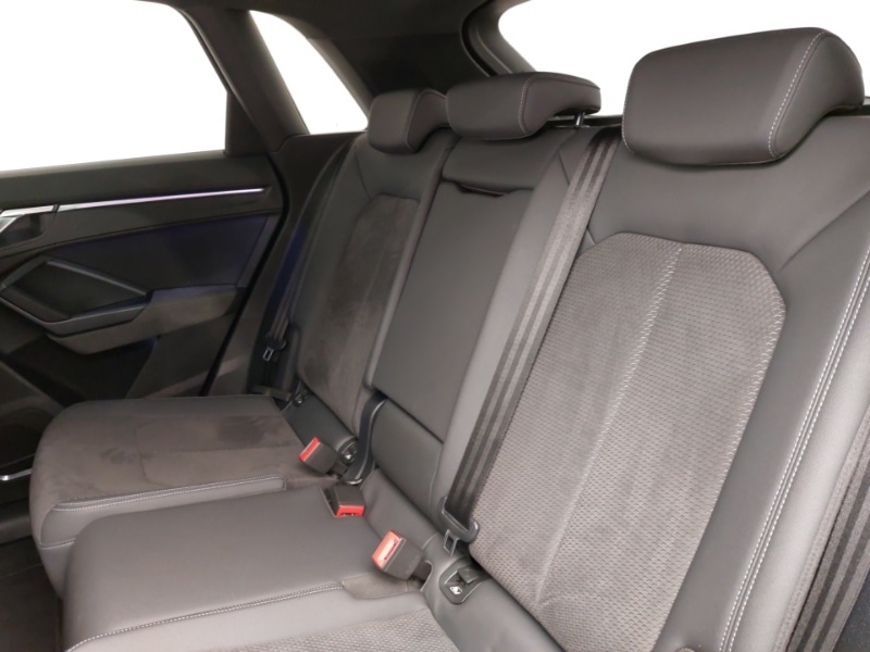 Used Audi Q3 2019 for sale - 76785769: Photo 6