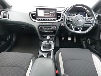 Used Kia Ceed 2020 for sale - 79131239: Photo