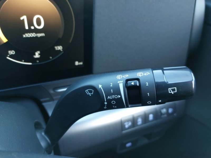 Used Hyundai KONA 2025 for sale - 76446143: Photo 12