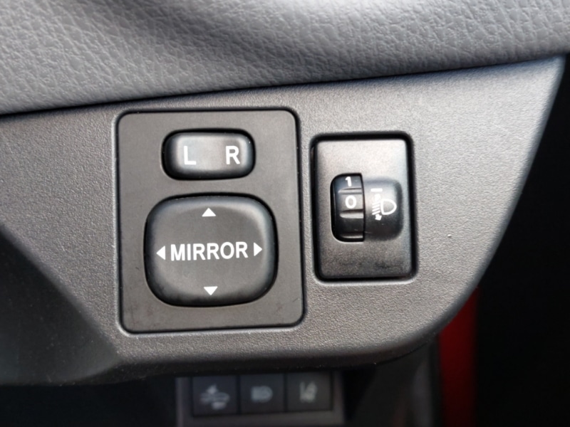 Used Toyota Yaris 2019 for sale - 76492981: Photo 17