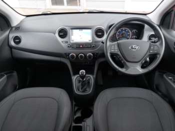 Used Hyundai i10 2020 for sale - 75132477: Photo