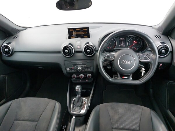 Used Audi A1 2018 for sale - 76264719: Photo 2