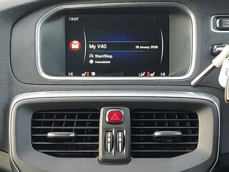 Used Volvo V40 2016 for sale - 77548716: Photo 7