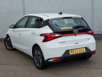 Used Hyundai i20 2023 for sale - 78928448: Photo