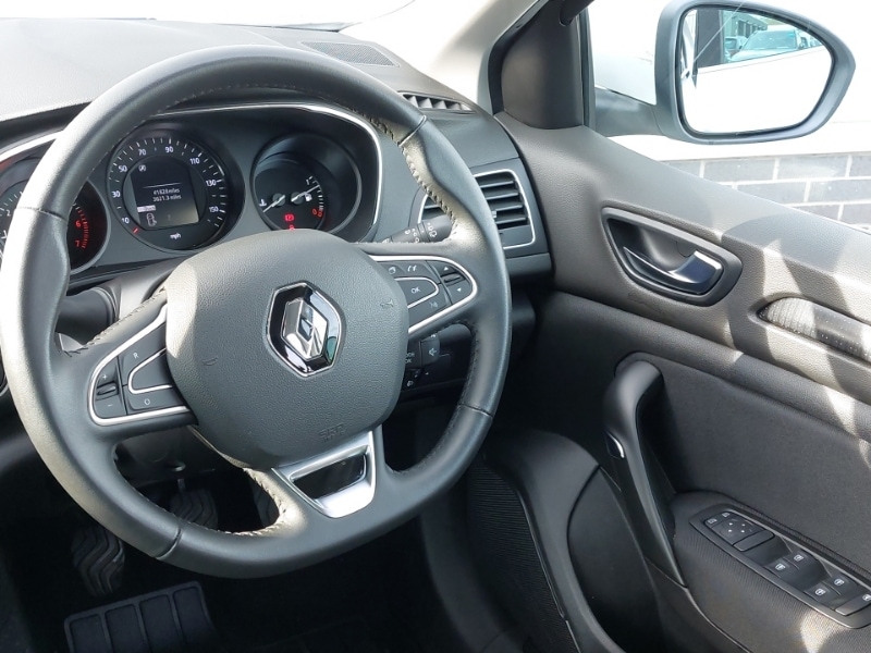 Used Renault Megane 2019 for sale - 77881535: Photo 10