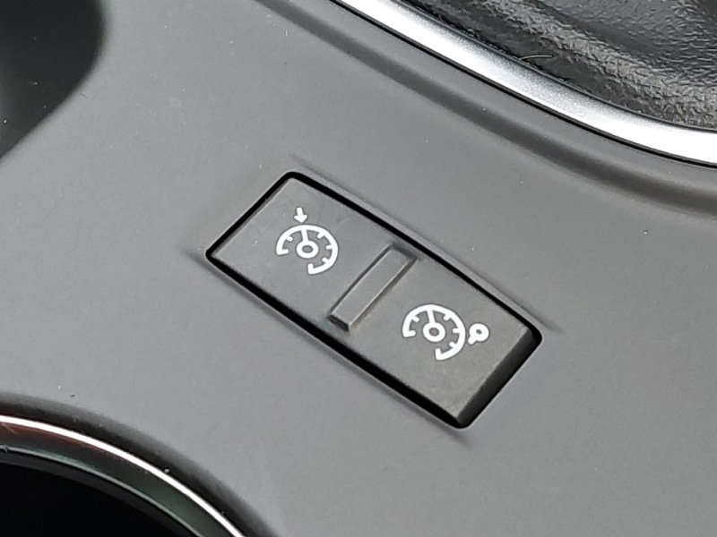 Used Renault Megane 2019 for sale - 77881535: Photo 13