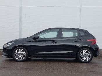 Used Hyundai i20 2025 for sale - 77337992: Photo