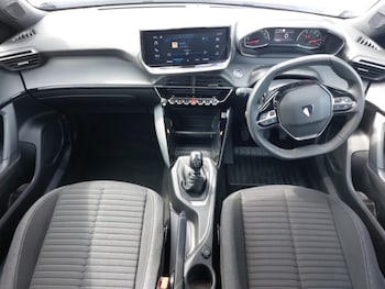 Used Peugeot 2008 2023 for sale - 79231551: Photo