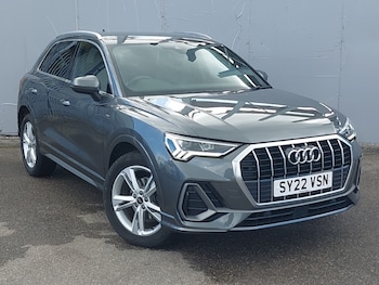 Used Audi Q3 2022 for sale - 79126432: Photo