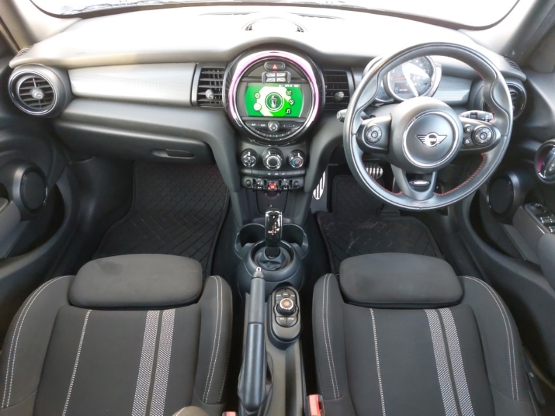 Used MINI Hatch 2019 for sale - 77595884: Photo 2