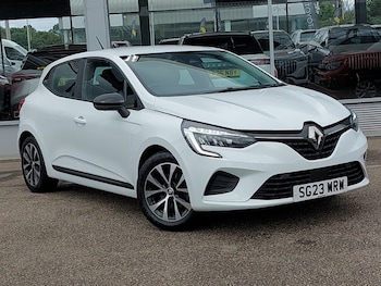 Used Renault Clio 2023 for sale - 79597931: Photo