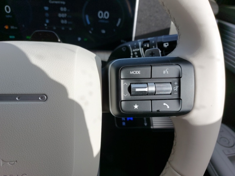 Used Hyundai Santa Fe 2025 for sale - 76444982: Photo 17