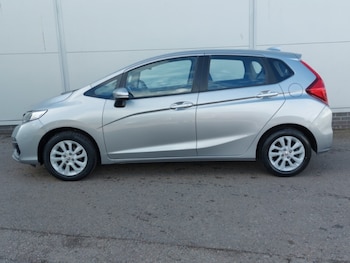 Used Honda Jazz 2018 for sale - 79322100: Photo