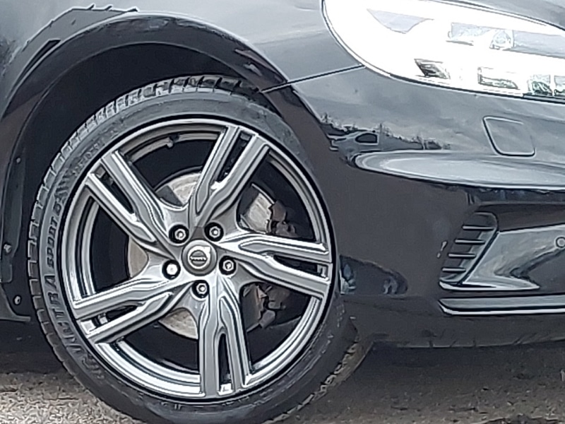 Used Volvo V40 2019 for sale - 77750621: Photo 9