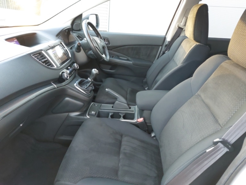 Used Honda CR-V 2017 for sale - 76773911: Photo 5