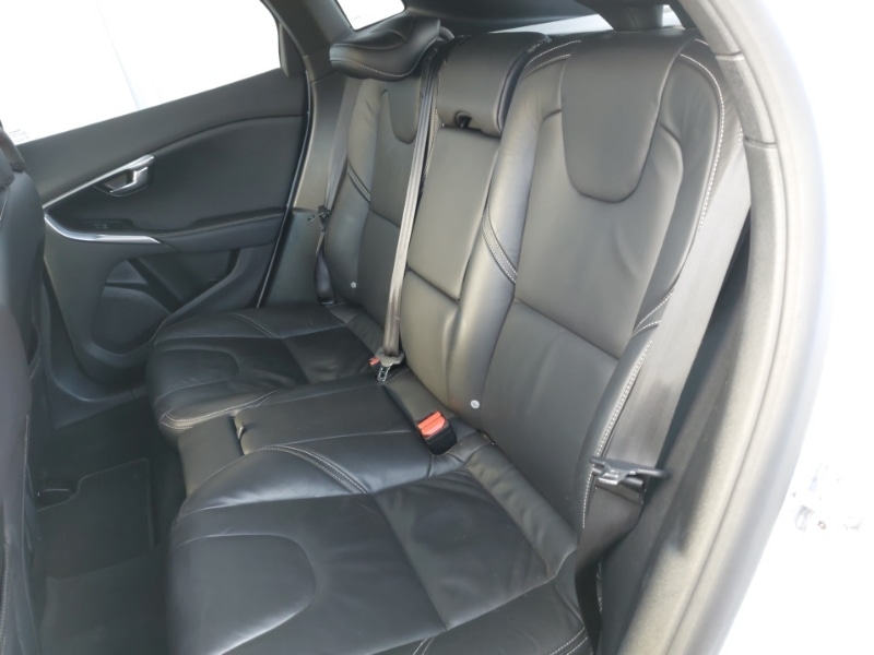 Used Volvo V40 2019 for sale - 77982158: Photo 6