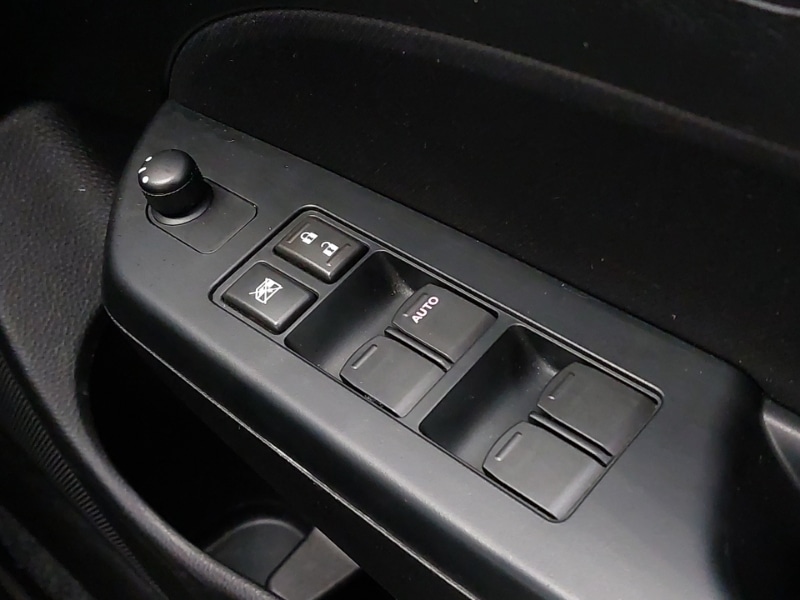 Used Suzuki Swift 2016 for sale - 76630602: Photo 10