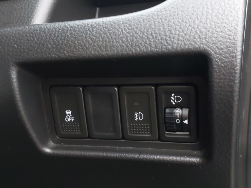 Used Suzuki Swift 2016 for sale - 76630602: Photo 12