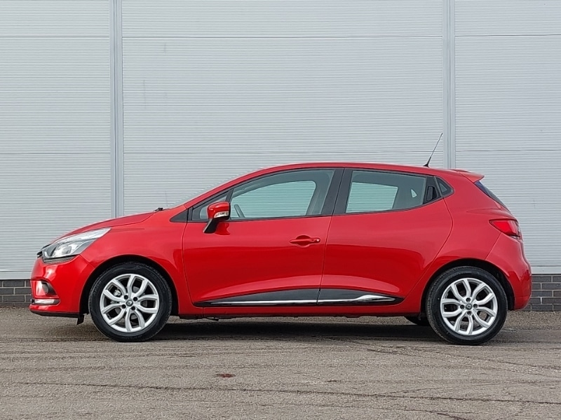 Used Renault Clio 2017 for sale - 77605813: Photo 4