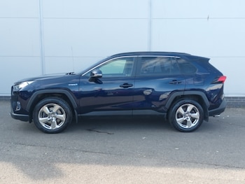 Used Toyota RAV4 2021 for sale - 79343210: Photo