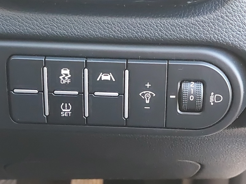 Used Kia XCeed 2023 for sale - 77404883: Photo 12