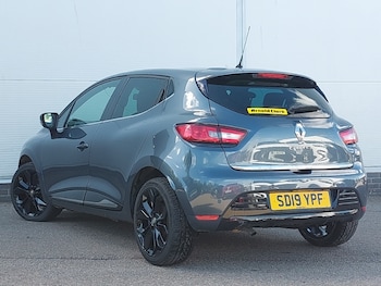 Used Renault Clio 2019 for sale - 78841748: Photo