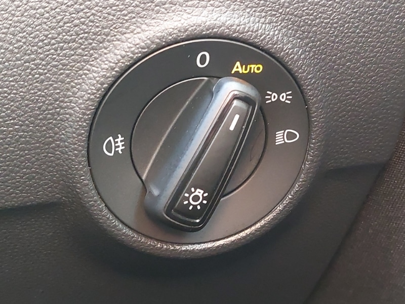 Used Volkswagen T-Roc 2023 for sale - 77716828: Photo 18