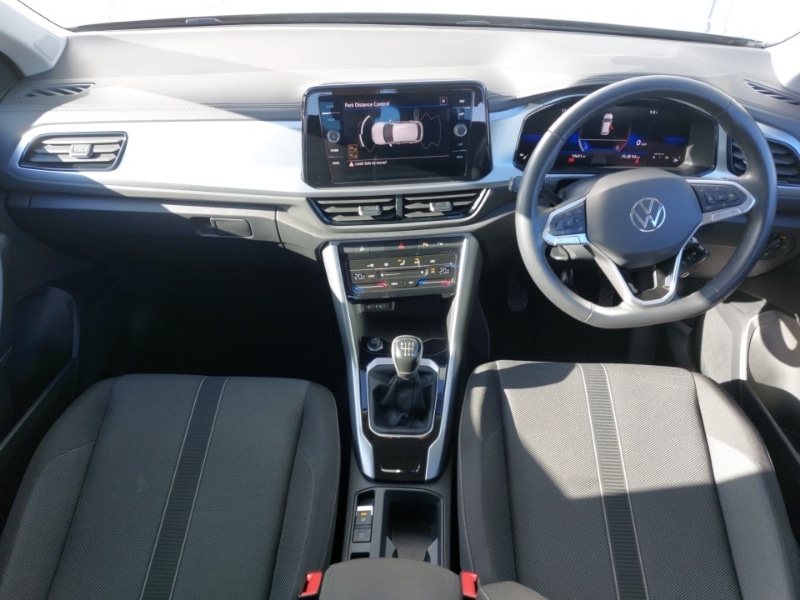 Used Volkswagen T-Roc 2023 for sale - 77716828: Photo 2