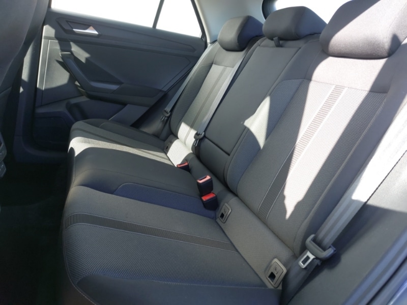 Used Volkswagen T-Roc 2023 for sale - 77716828: Photo 6