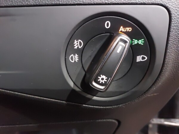 Used Volkswagen Tiguan 2018 for sale - 76199598: Photo 17