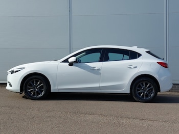 Used Mazda Mazda3 2017 for sale - 77964113: Photo