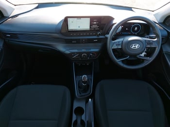 Used Hyundai i20 2024 for sale - 75629039: Photo