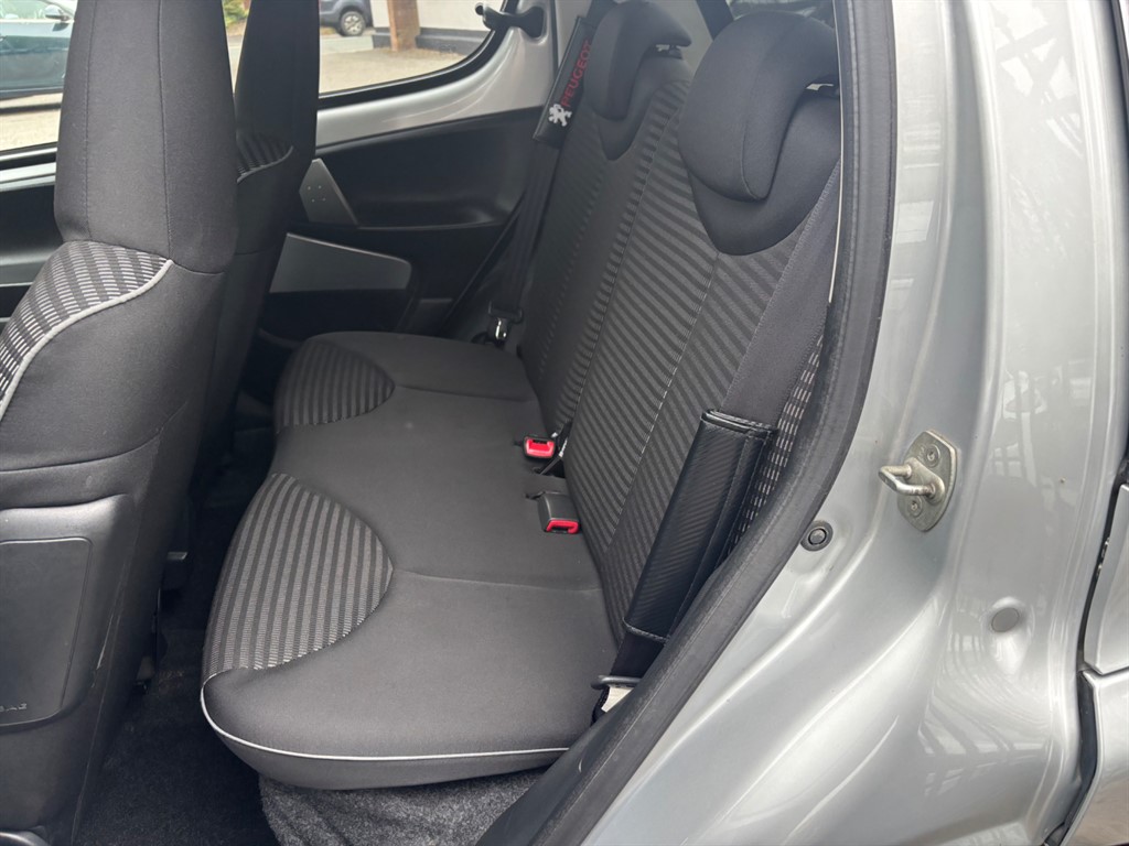 Used Peugeot 107 2013 for sale - 76593804: Photo 20