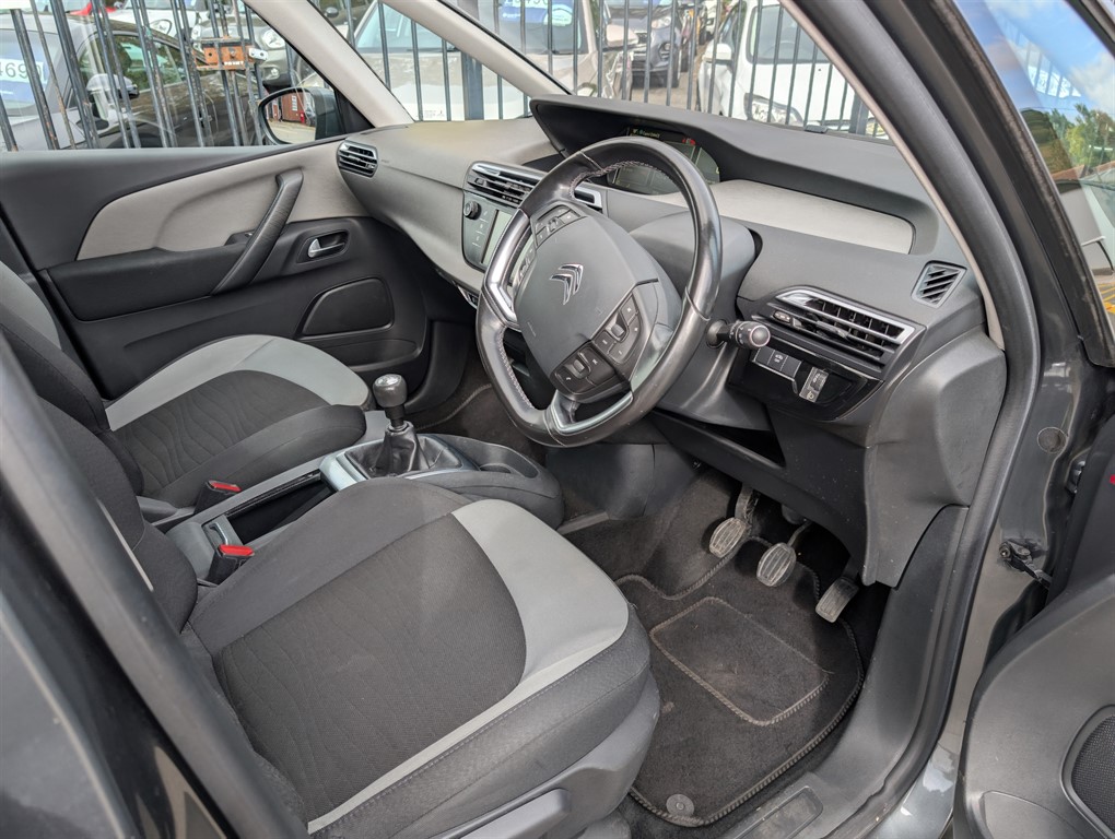 Used Citroen C4 Grand Picasso 2015 for sale - 76130991: Photo 21