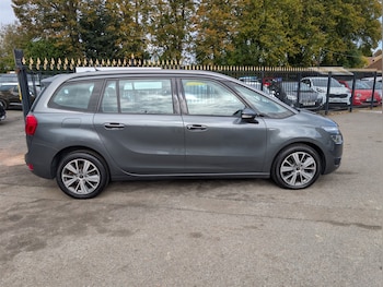 Used Citroen C4 Grand Picasso 2015 for sale - 76130991: Photo 2