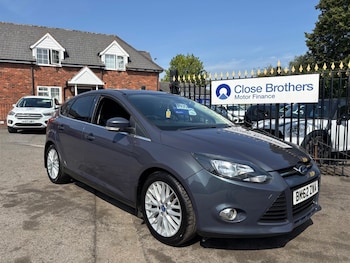 2012 - 1.0T EcoBoost Zetec Hatchback 5dr Petrol Manual Euro 5 (s/s) (100 ps)