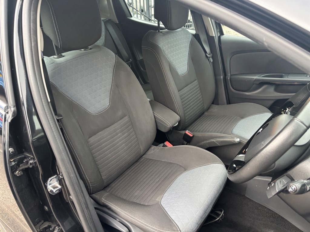 Used Renault Clio 2015 for sale - 76112506: Photo 16