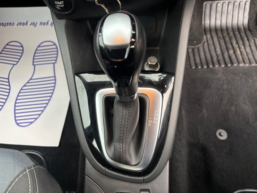 Used Renault Clio 2015 for sale - 76112506: Photo 3