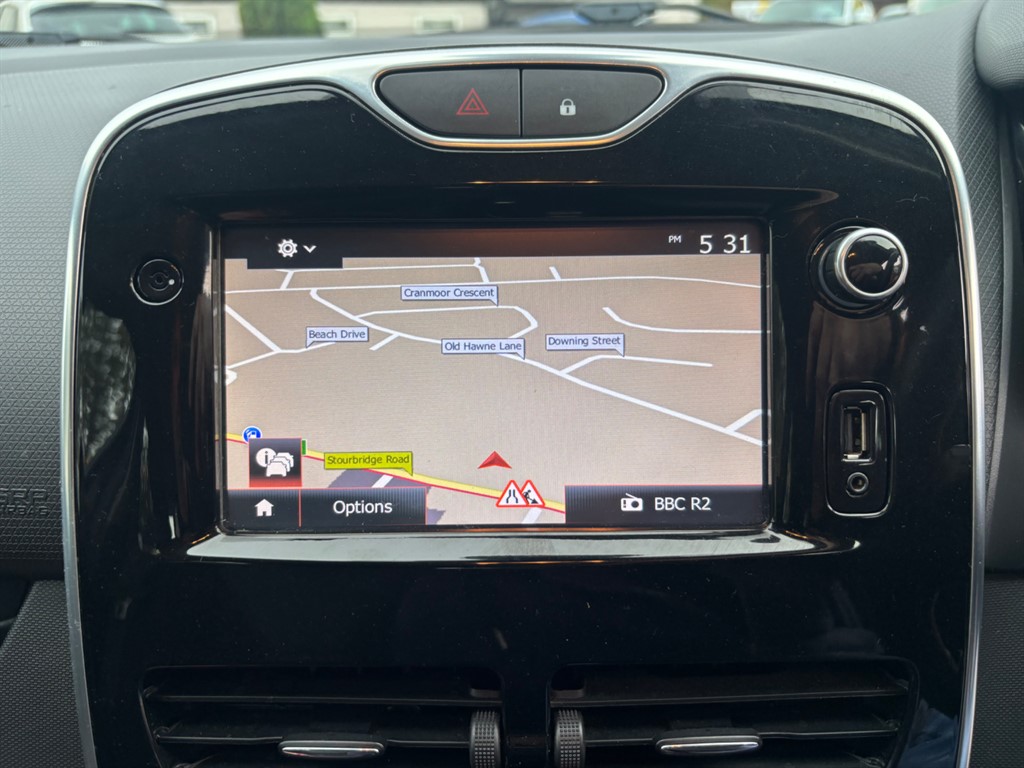 Used Renault Clio 2015 for sale - 76112506: Photo 4