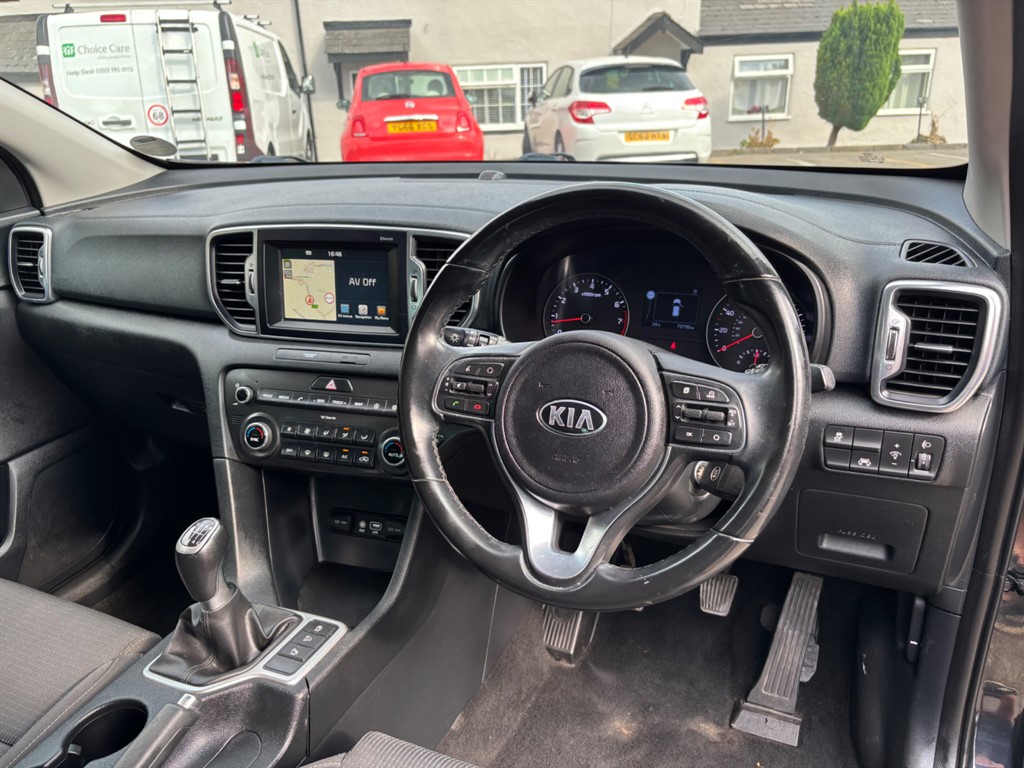 Used Kia Sportage 2017 for sale - 76895004: Photo 2