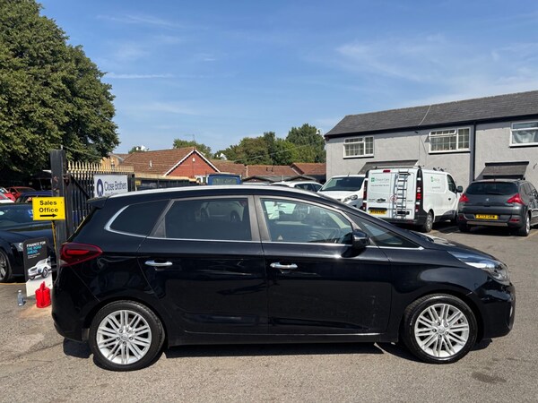 Used Kia Carens 2017 for sale - 76209077: Photo 13
